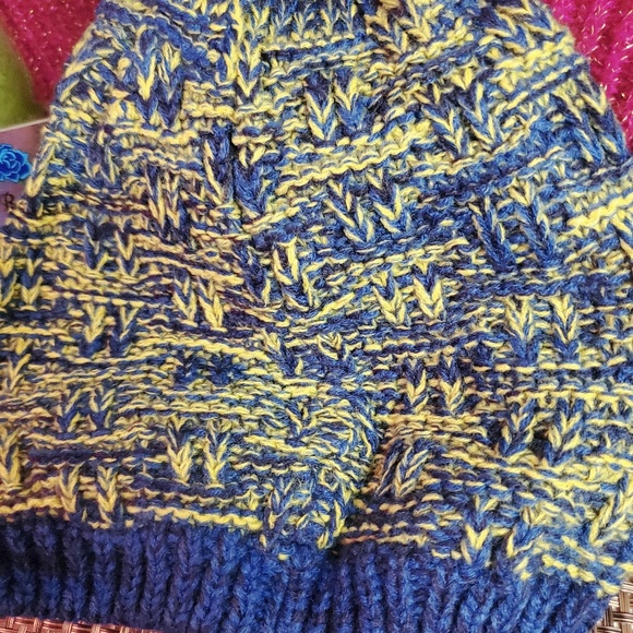 New*** - Picture 1 of 3